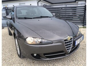 ALFA ROMEO 147 1.6 T. Spark Distinctive Új vezérlés! Tempomat! Digitális klíma! Szerevizkönyv! Garantált kilométer!