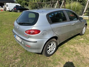 ALFA ROMEO 147 1.6 T. Spark Progression