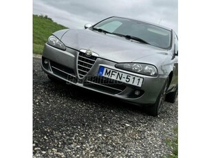 ALFA ROMEO 147 1.9 JTD 16V Distinctive