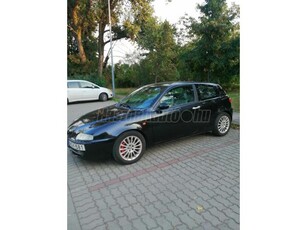 ALFA ROMEO 147 2.0 T. Spark Distinctive