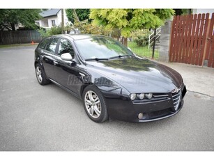 ALFA ROMEO 159 SW 2.0 JTDm 16V Distinctive Beszámítás-Hitelügyintézés