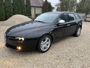 ALFA ROMEO 159 SW 2.0 JTDm 16V Distinctive Rozsdamentes