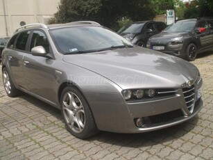 ALFA ROMEO 159 SW 2.4 JTD 20V Distinctive (Automata) BŐR.NAVI.BIXENON