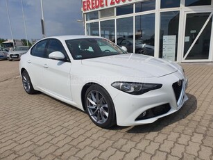 ALFA ROMEO GIULIA 2.0 Super (Automata) magyar. 1 gazdás. gyönyörű