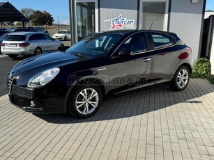 ALFA ROMEO GIULIETTA 1.4 TB Distinctive EU6 1TUL/144EKM/BŐR/NAVI/PDC/TEMP/GARANCIA