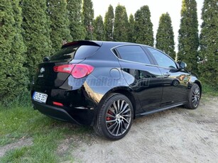 ALFA ROMEO GIULIETTA 1.4 TB Distinctive EU6 QV-LINE SPORTIVA