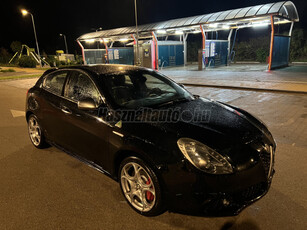 ALFA ROMEO GIULIETTA 1.4 TB Distinctive QV LINE