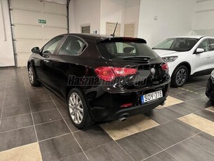 ALFA ROMEO GIULIETTA 2.0 JTD Super Navi! 8db.gumi!