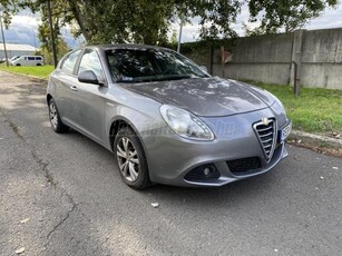 ALFA ROMEO GIULIETTA 2.0 JTDM-2 Distinctive