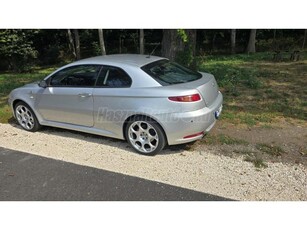 ALFA ROMEO GT 2.0 JTS Blackline