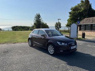 AUDI A1 Sportback 1.0 TFSI Basis