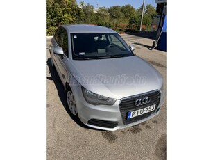 AUDI A1 Sportback 1.6 TDI DPF Attraction