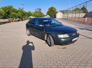 AUDI A3 1.6 Attraction Komfort