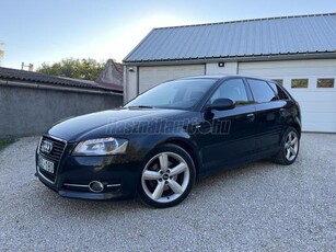 AUDI A3 2.0 TDI Ambition S-tronic DPF 3 x S-line