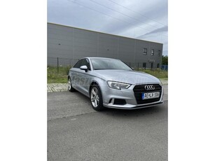 AUDI A3 Limousine 1.6 TDI Sport