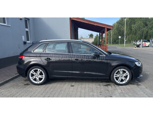 AUDI A3 Sportback 1.4 TFSI CoD Sport S-tronic