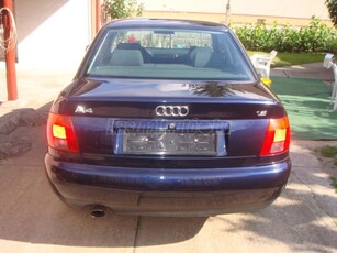 AUDI A4 1.8