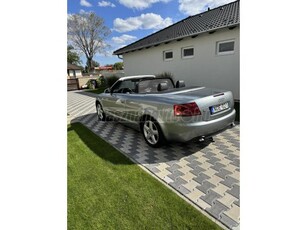 AUDI A4 CABRIO 2.0tdi