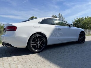 AUDI A5 Coupé 3.0 TDI DPF quattro