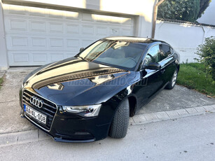 AUDI A5 Sportback 2.0 TDI quattro S-tronic [5 személy]