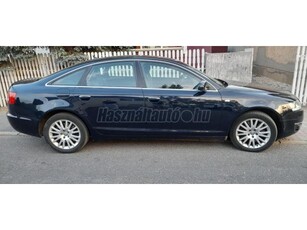 AUDI A6 Avant 4.2 V8 quattro Tiptronic ic