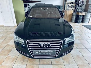 AUDI A8 3.0 V6 TDI DPF quattro Tiptronic ic Lang ALCANTARA. SOLAR. KAMERA