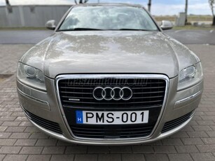 AUDI A8 3.2 V6 quattro Tiptronic ic