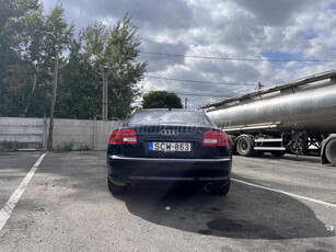 AUDI A8 4.2 V8 FSI quattro Tiptronic ic Lang