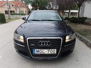 AUDI A8 4.2 V8 TDI DPF quattro Tiptronic ic GYÖNYÖRŰ ÁLLAPOTBAN-VEZ.SZERVIZKÖNYV-20 COLOS GYÁRI ALUFELNI!