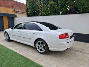 AUDI A8 quattro 6.0 W12 Tiptronic ic Lang