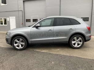 AUDI Q5 2.0 TDI DPF quattro 1 ÉV GARANCIA! KLÍMA! LÉGZSÁKOK! TEMPOMAT! TOLATÓRADAR! BŐR-MULTIKORMÁNY!