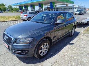 AUDI Q5 2.0 TDI DPF quattro S-tronic