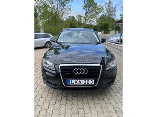 AUDI Q5 3.0 TDI DPF quattro S-tronic