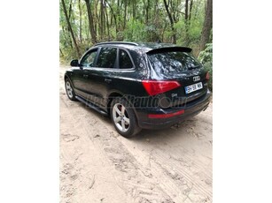 AUDI Q5 3.0 TDI DPF quattro S-tronic