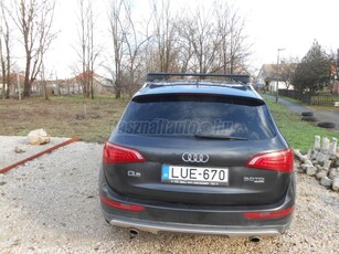 AUDI Q5 3.0 TDI DPF quattro S-tronic