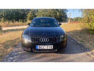 AUDI TT Coupe 1.8 T