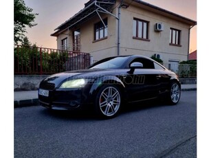 AUDI TT Coupe 2.0 TFSI S-tronic