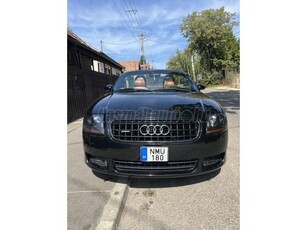 AUDI TT Roadster 1.8 T