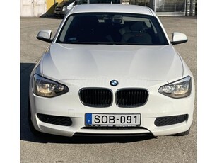 BMW 114i (5 személyes )