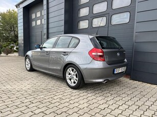 BMW 120d SZERVIZKÖNYV / XENON / SPORTÜLÉS / TOLATÓRADAR