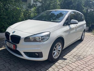 BMW 2-ES SOROZAT 216d 163.000km.1.Tulaj.Navi.El.csomag.Tempomat.Téli-Nyári kerékszett