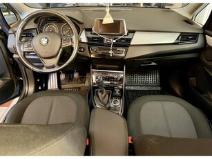 BMW 216d Luxury