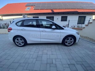 BMW 218i Advantage