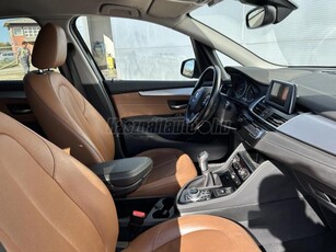 BMW 220i Luxury Magyarországi. vez.el.szkönyv.LUXURY. bőr