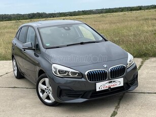 BMW 225xe iPerformance Luxury (Automata) Benzin/Elektromos SZERVÍZKÖNYV--KIFOGÁSTALAN ÁLLAPOT--2X PANORÁMATETŐ