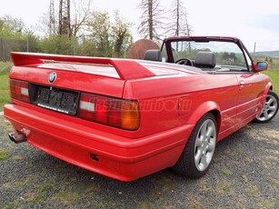 BMW 3-AS SOROZAT 318i Cabrio