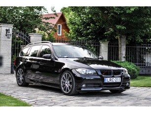 BMW 3-AS SOROZAT 330d Touring (Automata)