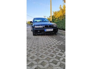 BMW 318i