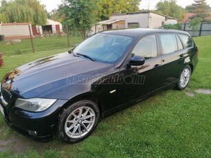 BMW 318i Touring