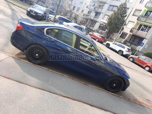 BMW 320i xDrive Sport Shadow Edition (Automata)